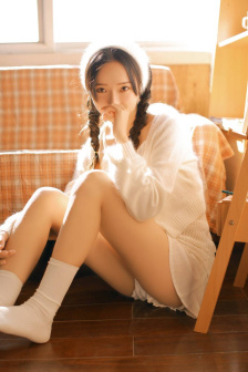 美人李智贤
